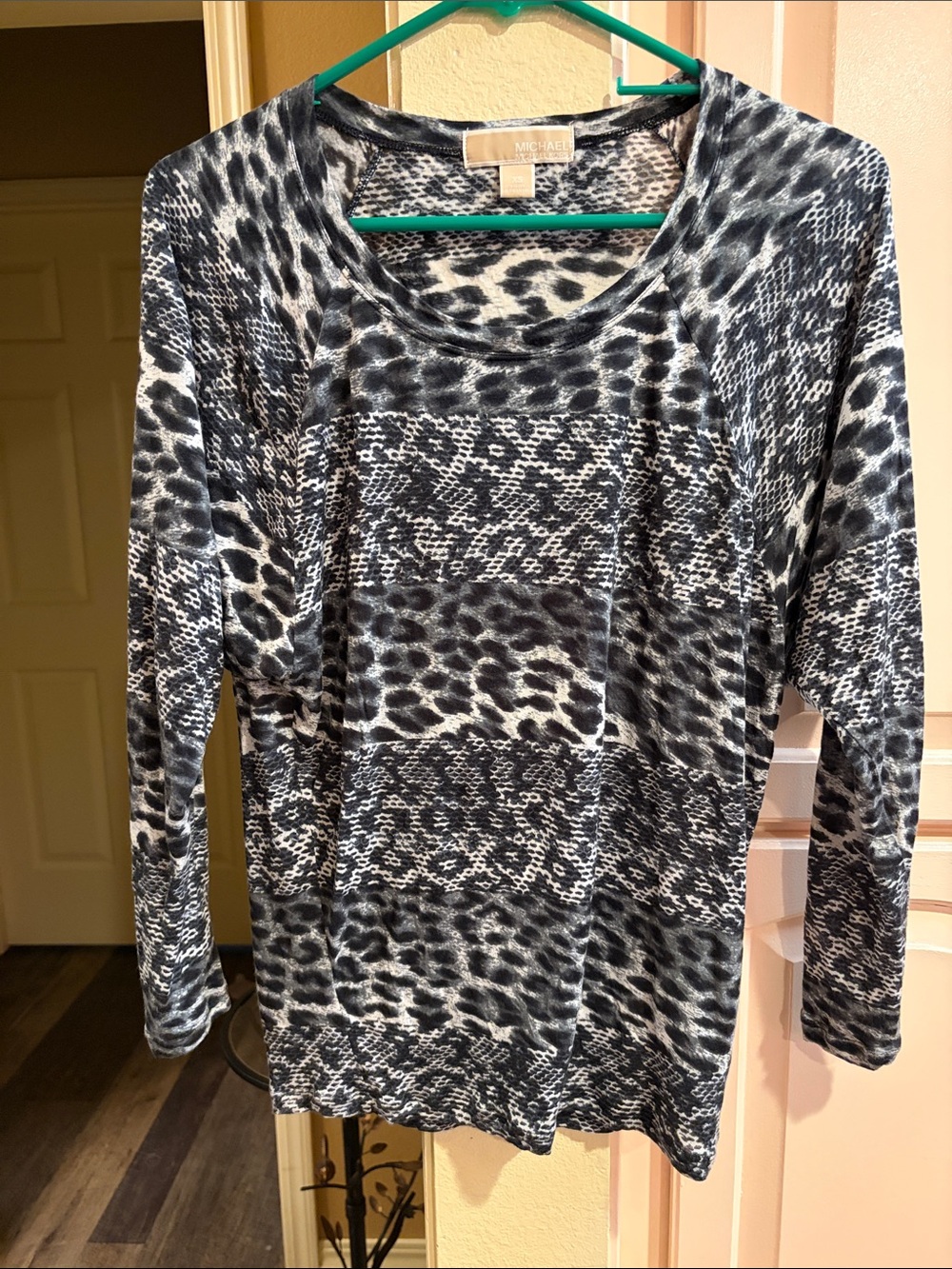 MICHAEL Michael Kors Black and White Animal-Print Long Sleeve Tee Shirt
